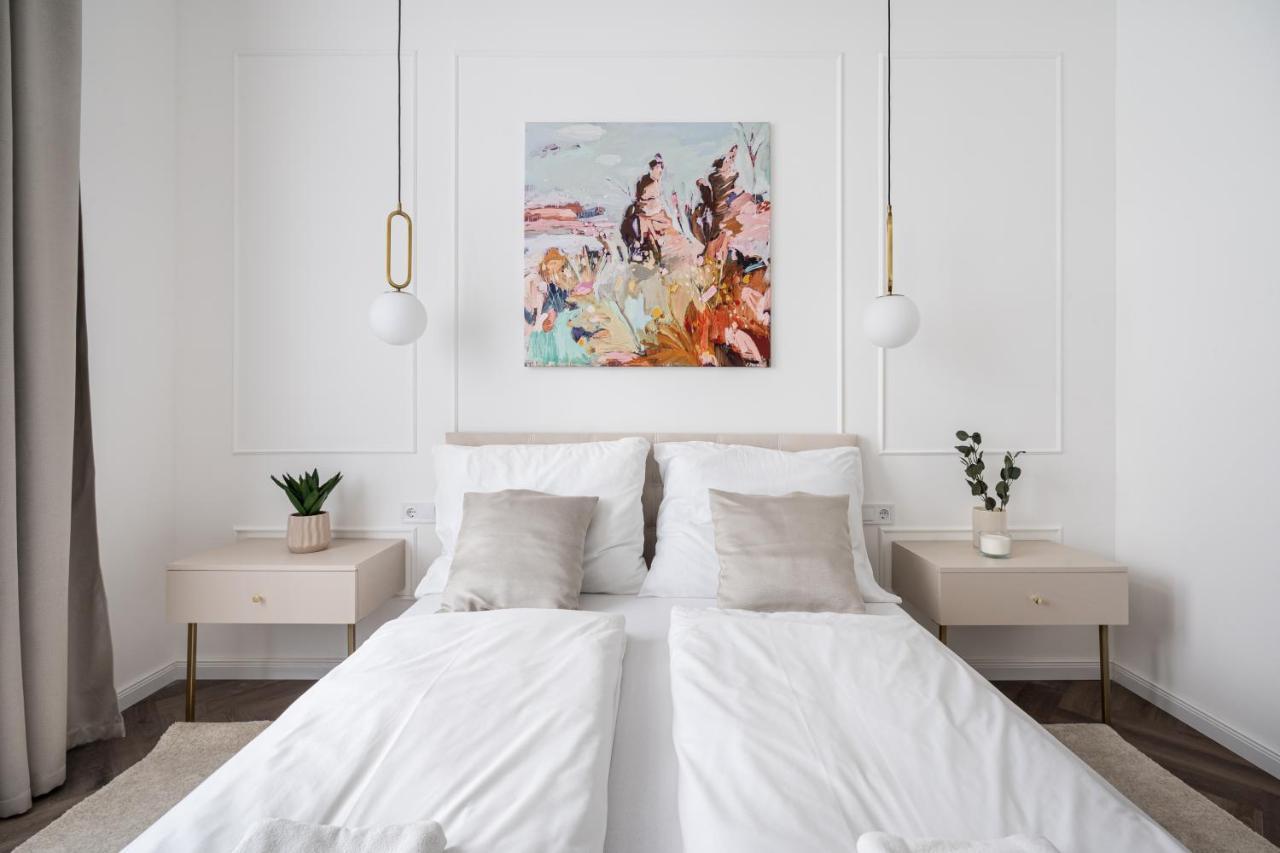 E13 - Grand Boulevard Heritage Suite - Best Location By Bqa Budapešť Exteriér fotografie